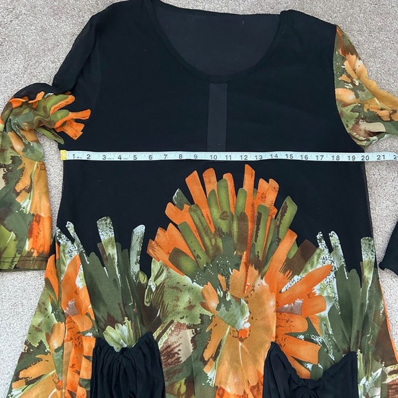 Unique Floral pattern dress, bright and colourful, Size XL - Picture 11 of 13